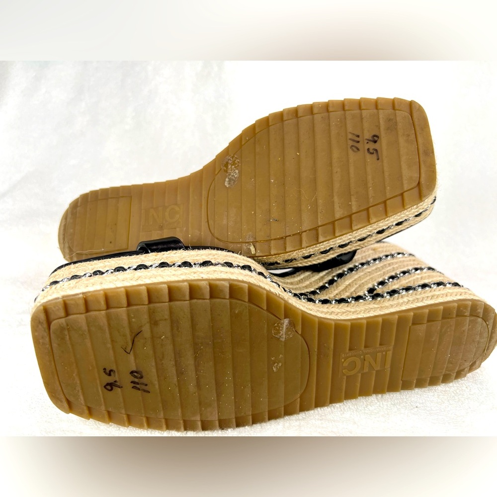 I.N.C. Black platform sandals - Picture 5 of 5